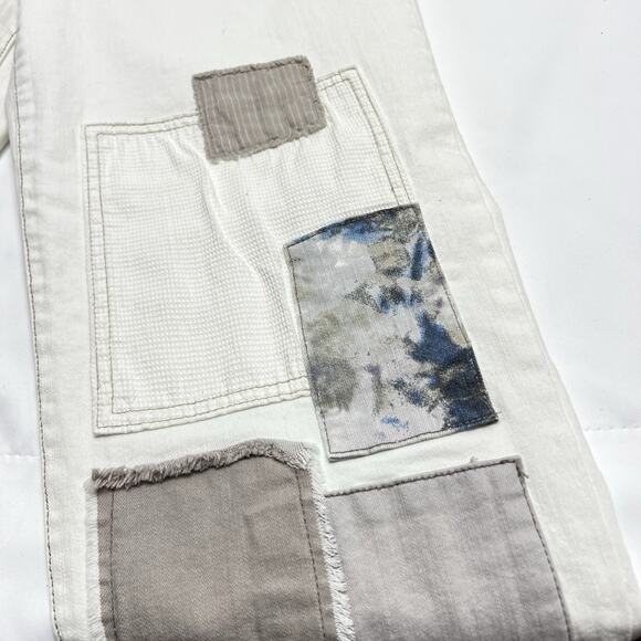 LOGO Lavish Women’s Patchwork Cropped Straight Leg Jeans Cream Denim Size 10 - Picture 11 of 13